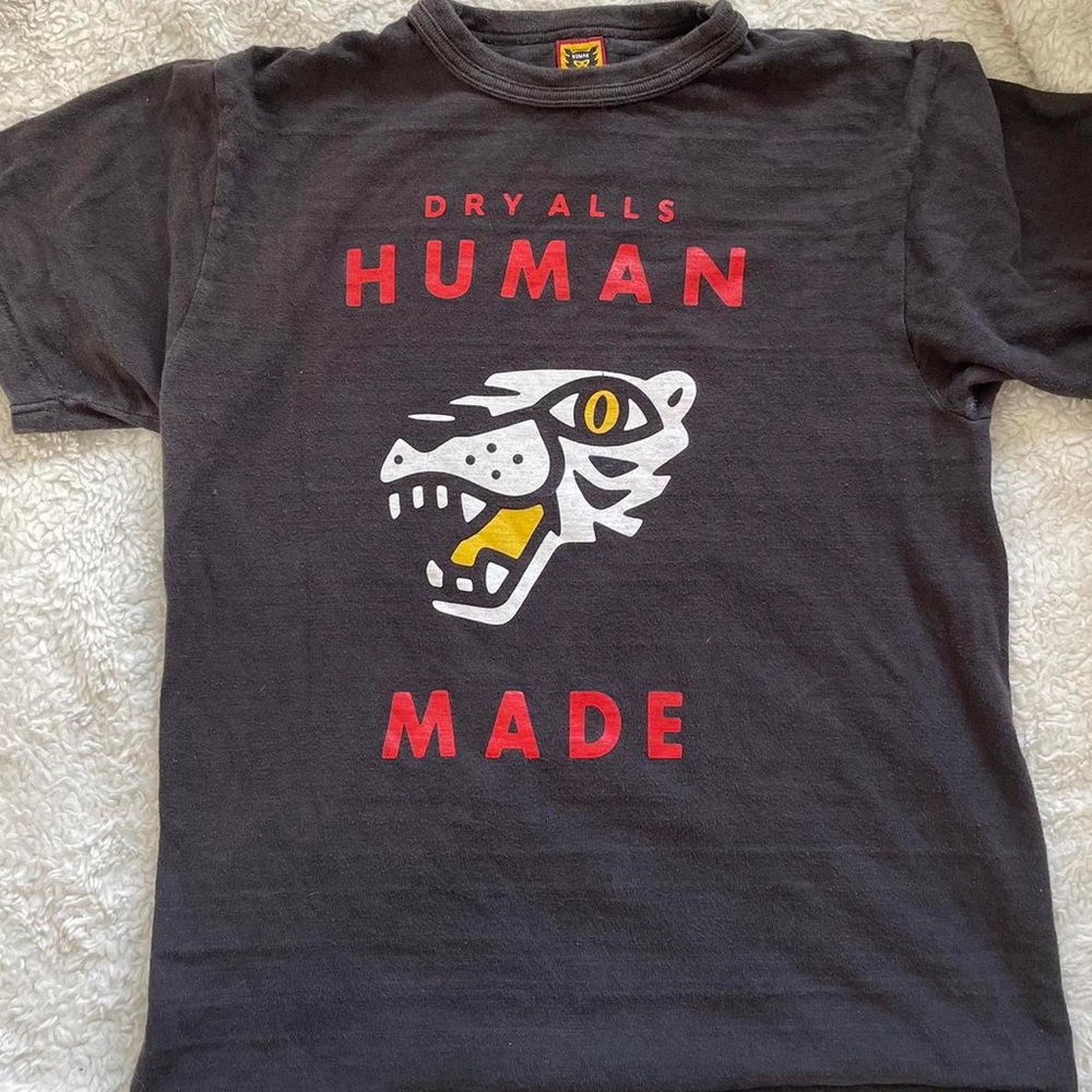 HUMAN MADE T SHIRT